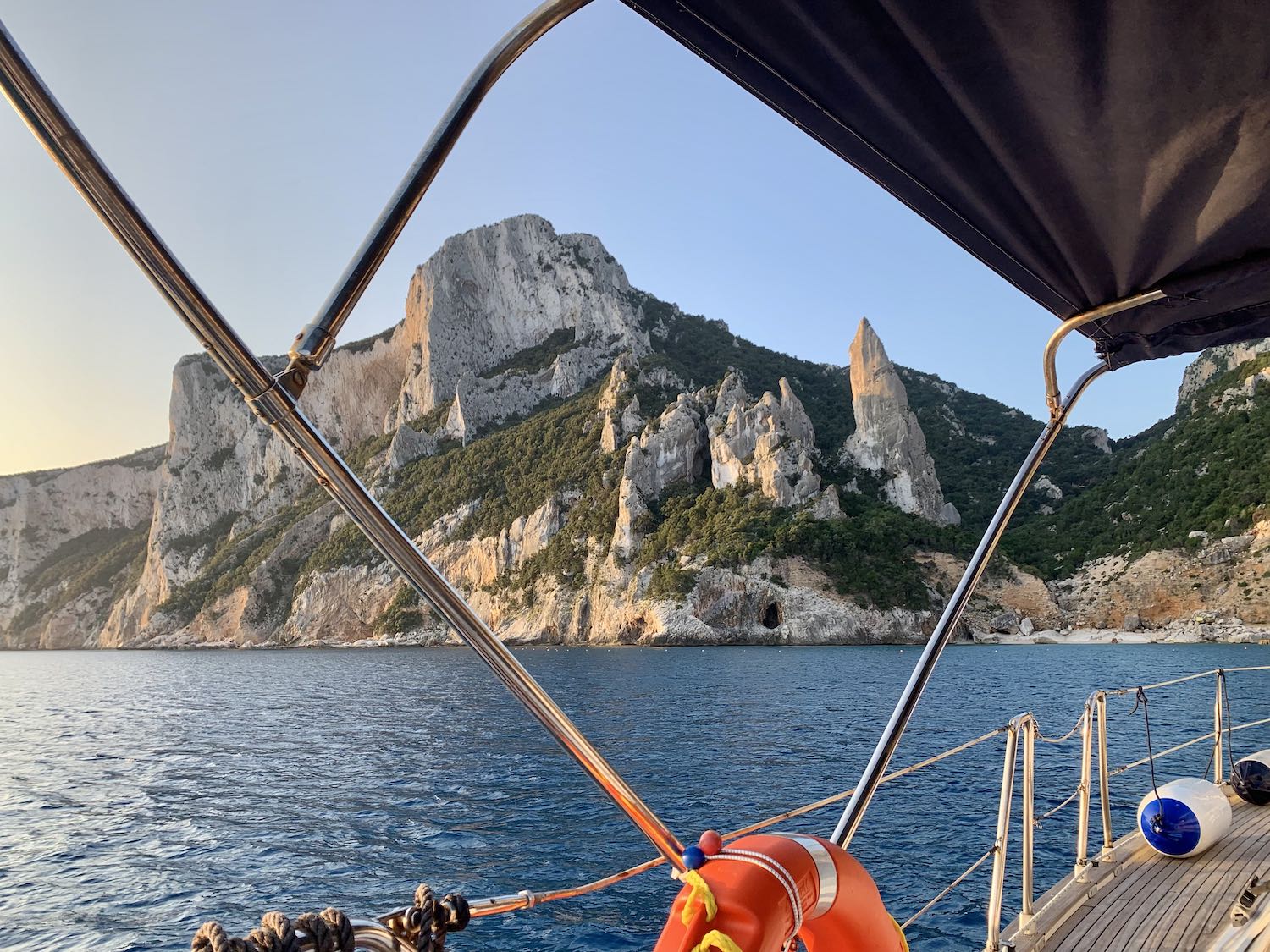 TREKKING E VELA SELVAGGIO BLU - SARDEGNA