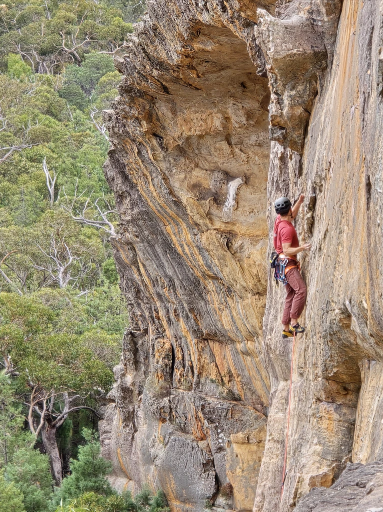 ROCK CLIMBING IN VICTORIA'S REGION - AUSTRALIA