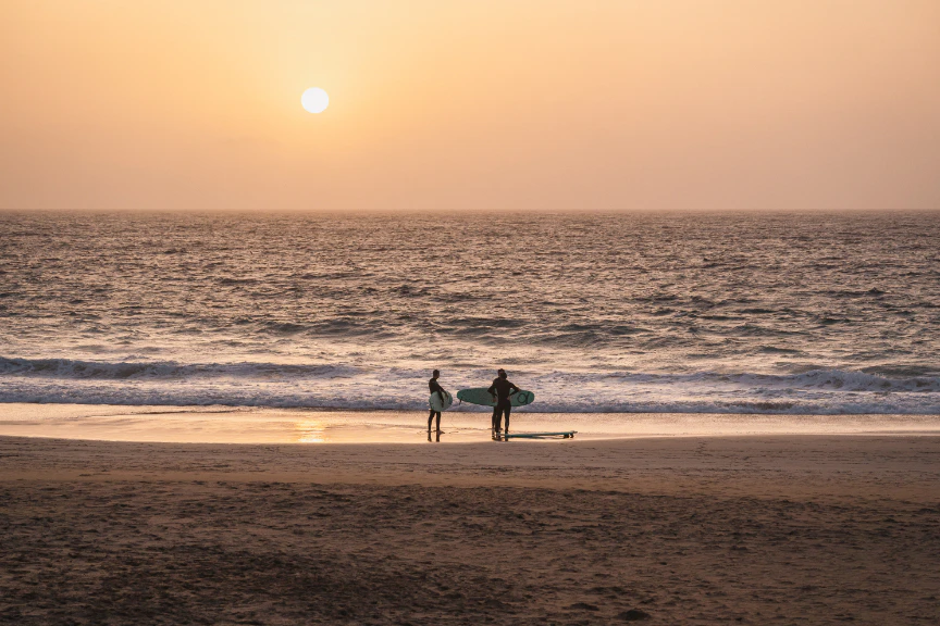 ETERNAL SUMMER: SURF, SALT, AND SUNSETS IN FUERTEVENTURA