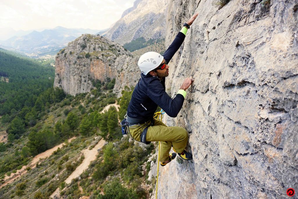 XMAS CLIMBING CLASS IN SUNNY SPAIN