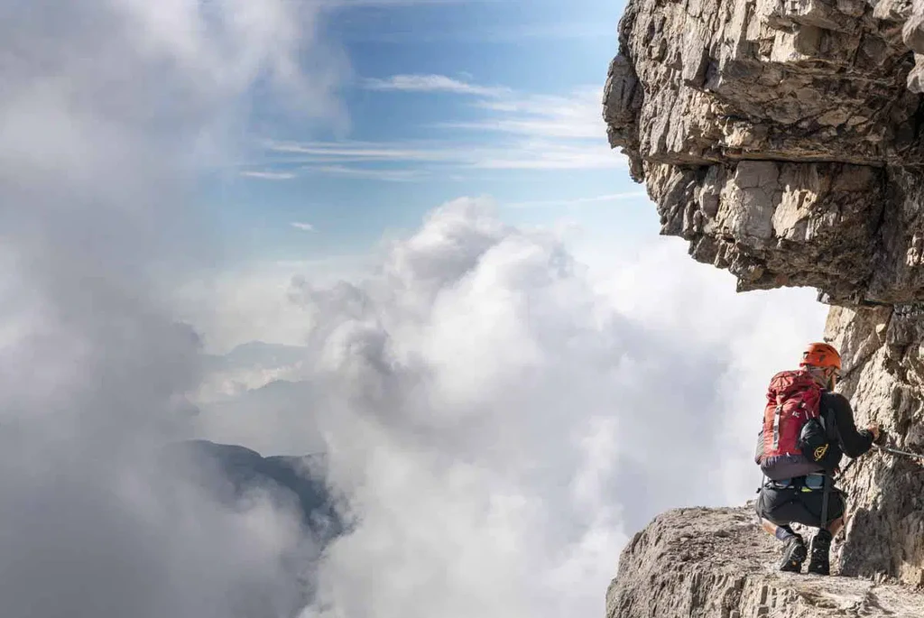 VIA DELLE BOCCHETTE - DOLOMITES VIA FERRATA