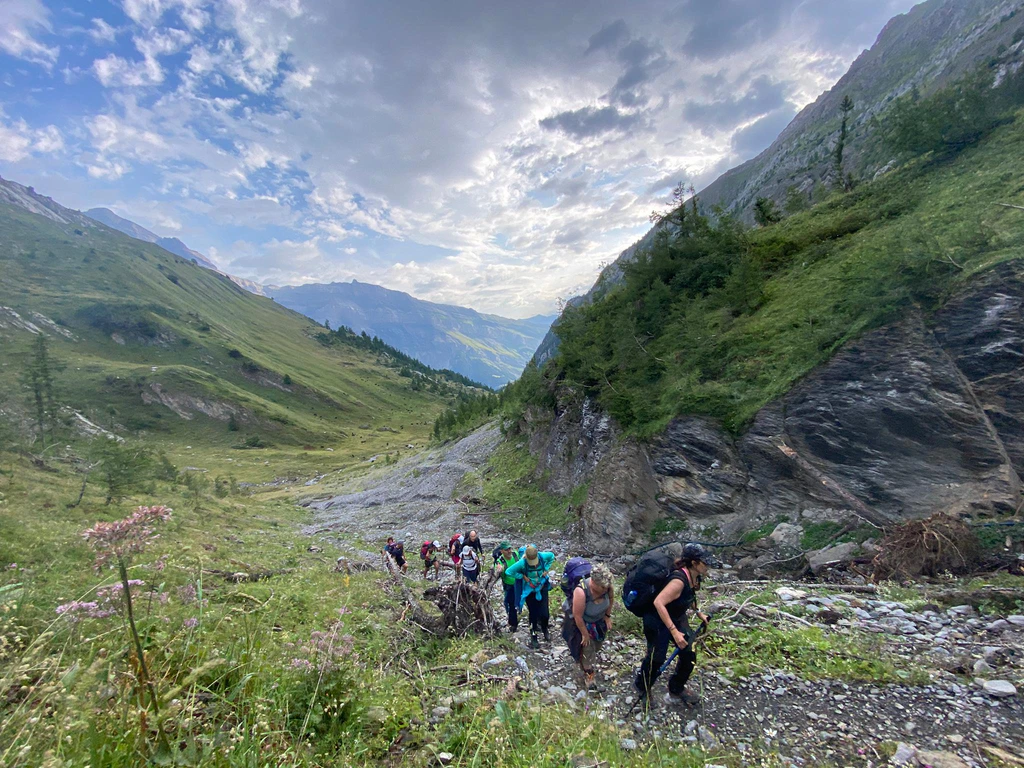 TOUR DES MUVERANS AROUND MONT BLANC