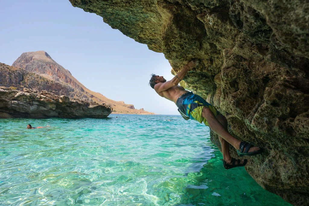 SICILIAN CLIFFS AND COASTLINES – 7 DAYS