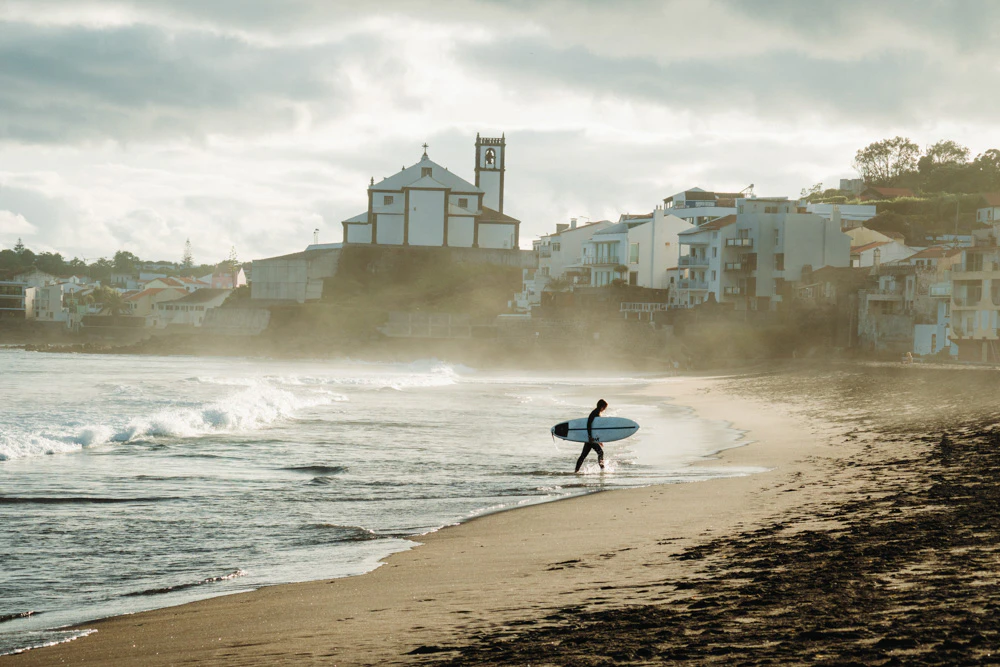 WILD SWELLS AND VOLCANIC MIST: BEGINNER SURFING IN THE AZORES
